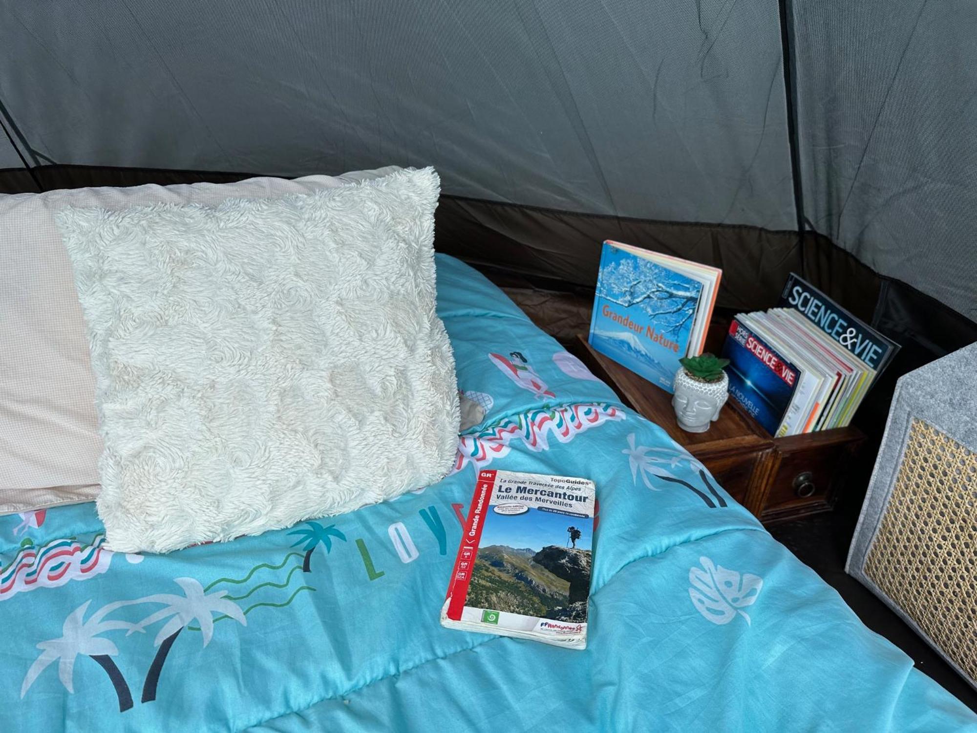 Tipi Sous Les Etoiles Option Et Service Sur Place Petit Dejeuner Et Diner * Lucéram